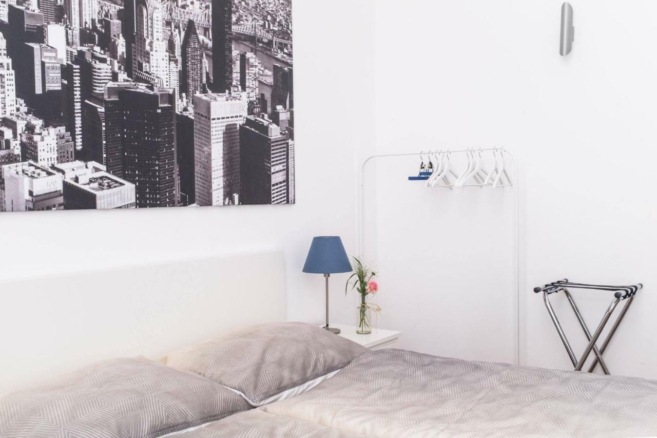 Spacious Old Town Luxury Apartment Linz Exteriör bild