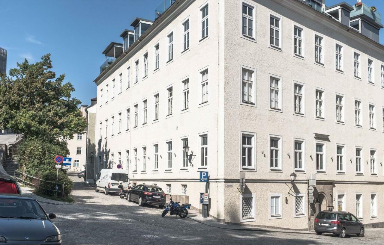 Spacious Old Town Luxury Apartment Linz Exteriör bild