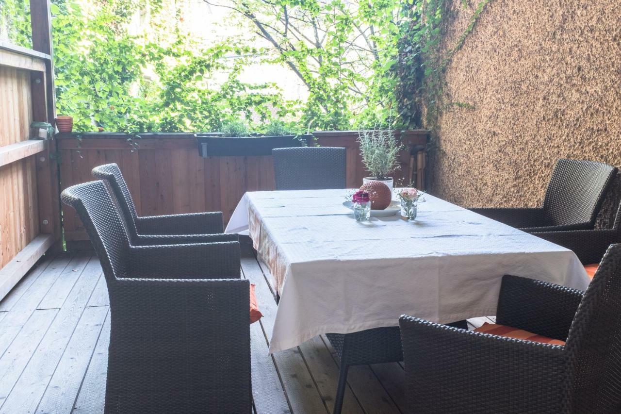 Spacious Old Town Luxury Apartment Linz Exteriör bild